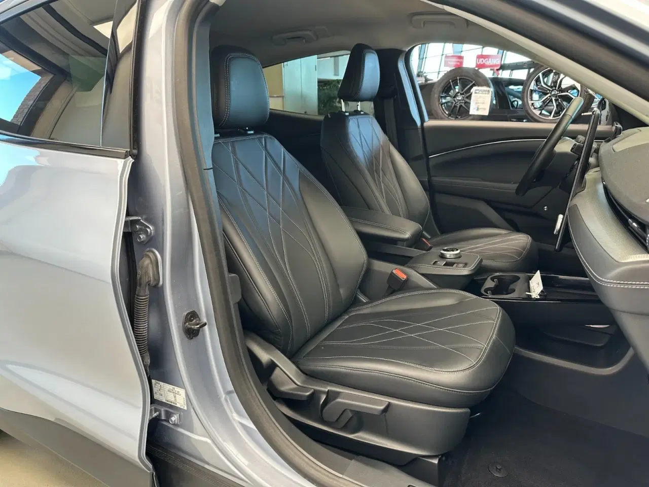 Billede 12 - Ford Mustang Mach-E 75 Standard Range