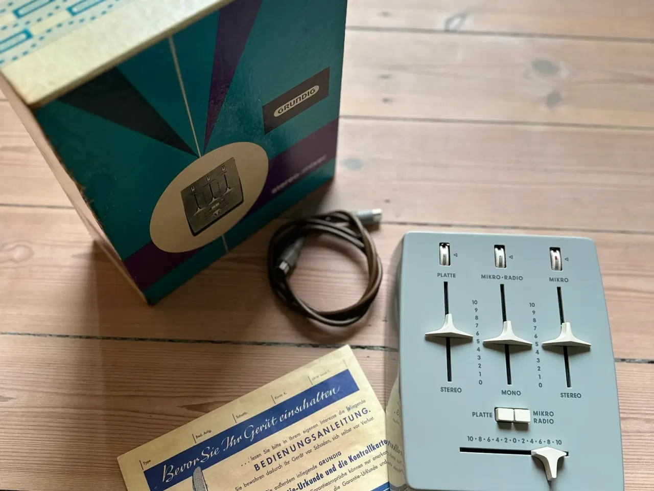 Billede 1 - Vintage Grundig Stereo Mixer 608 med original æske