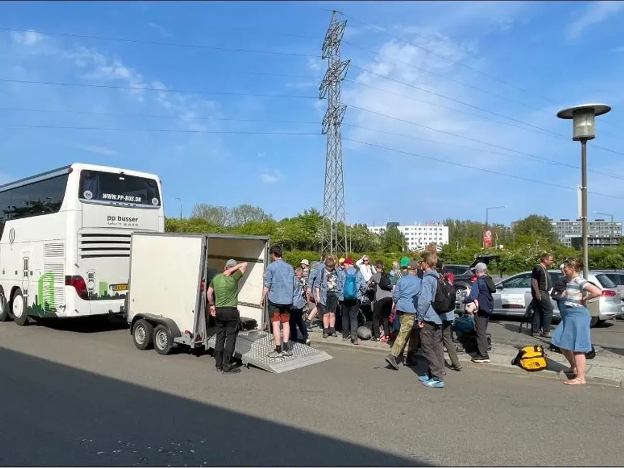 Billede 2 - Bus og chauffør GAVEKORT