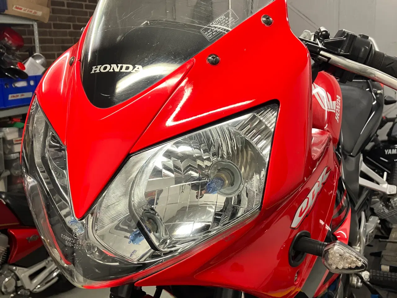 Billede 8 - HONDA CBR 125R. SOLGT.....