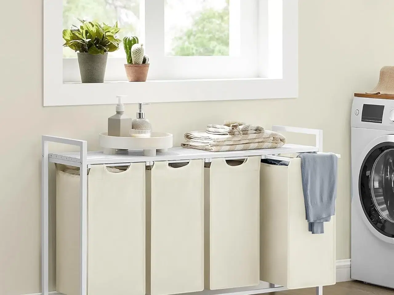 Billede 3 - Vasketøjskurv med 4 rum udtrækkelige poser, hylde, metalstel, 4 × 40 l, 116 × 33 × 72 cm, hvid