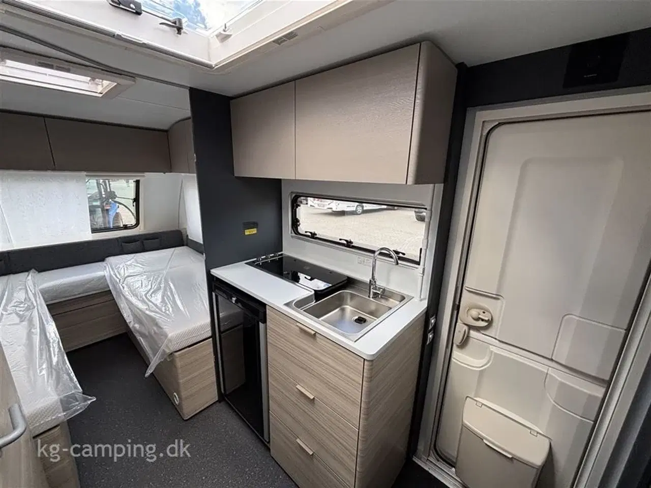 Billede 7 - 2026 - Adria Altea 492 LU   Ny 2026-model med enkeltsenge og moderne indretning