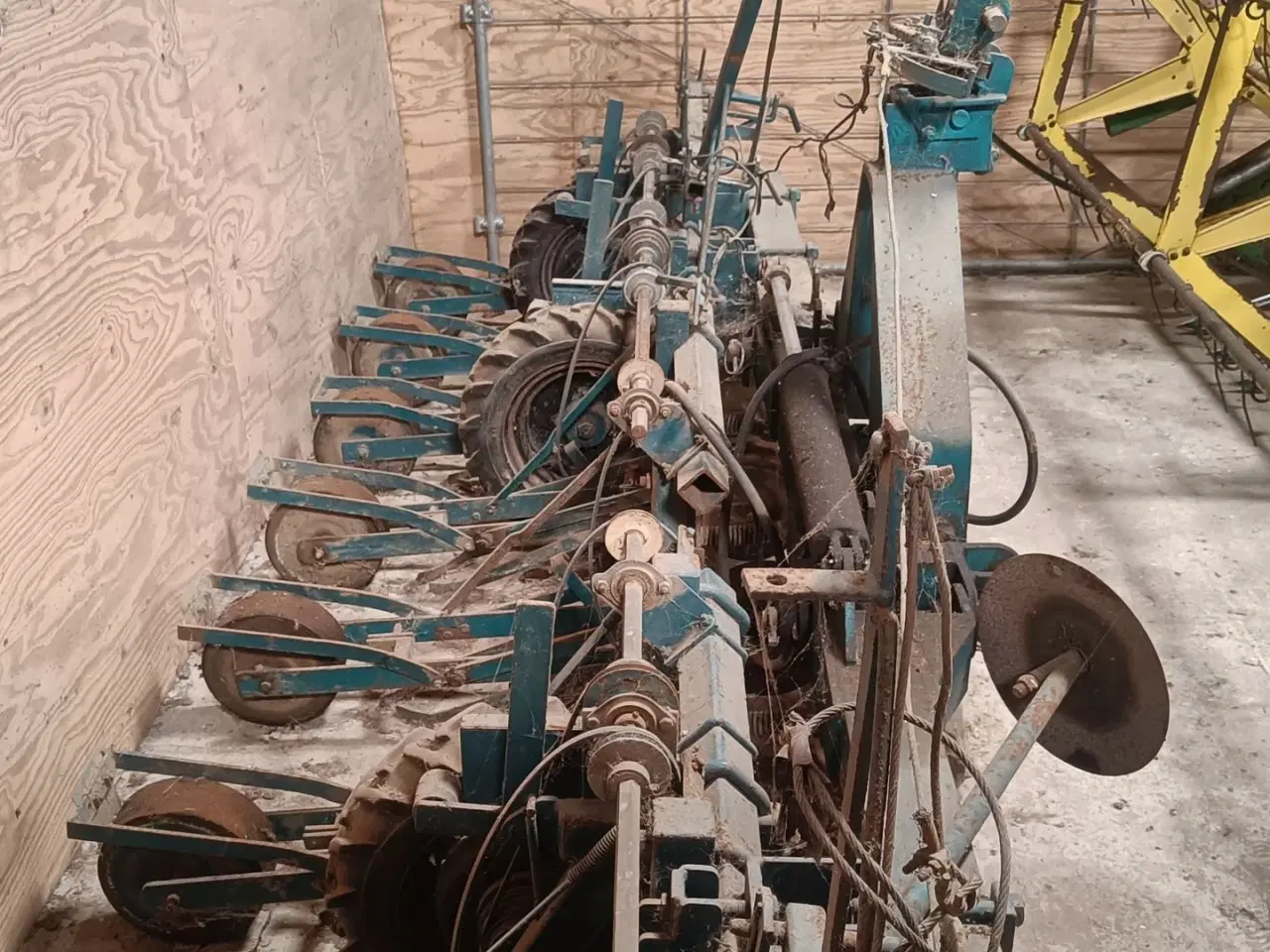 Billede 2 - - - - Stanhay S870 såmaskine 10 rækket,