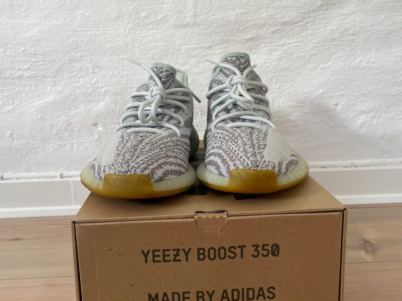 Billede 2 - Yeezy Boost 350 V2 Blue Tint