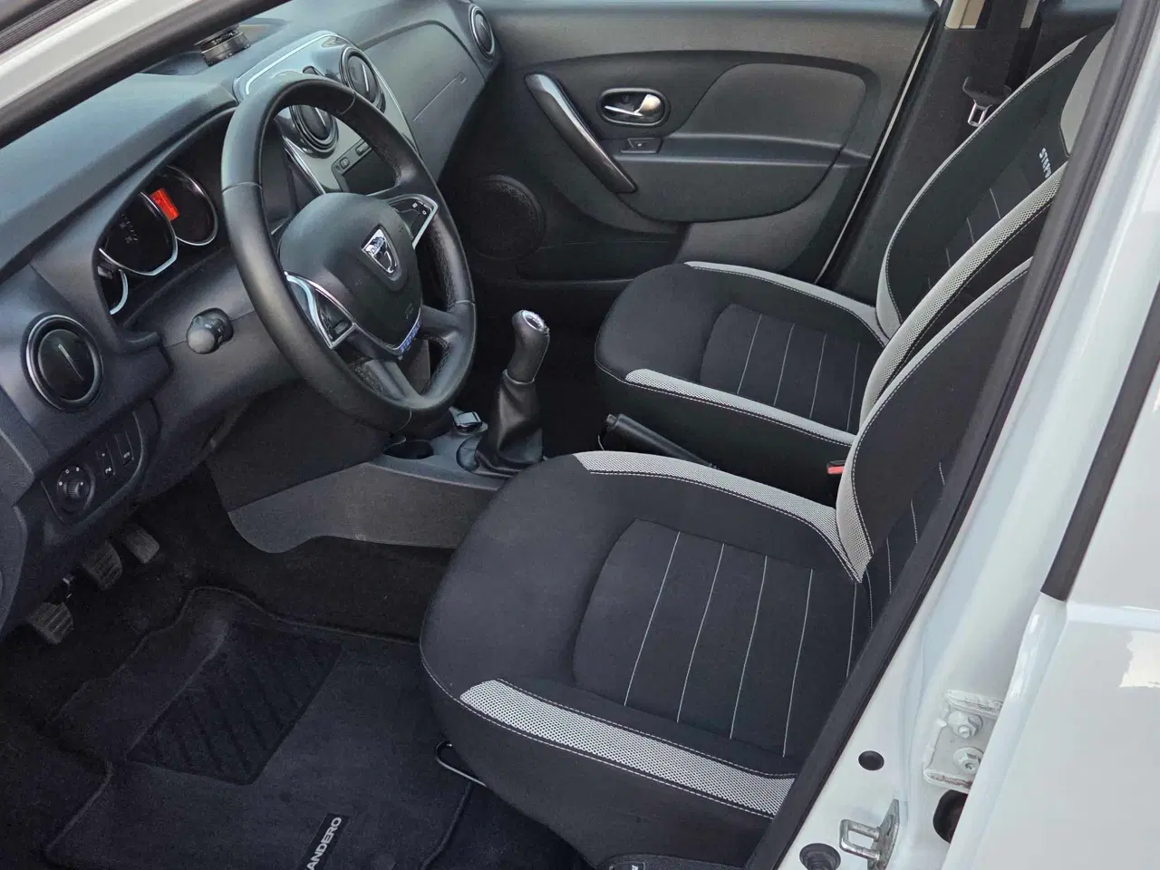 Billede 12 - Lavt km. tal