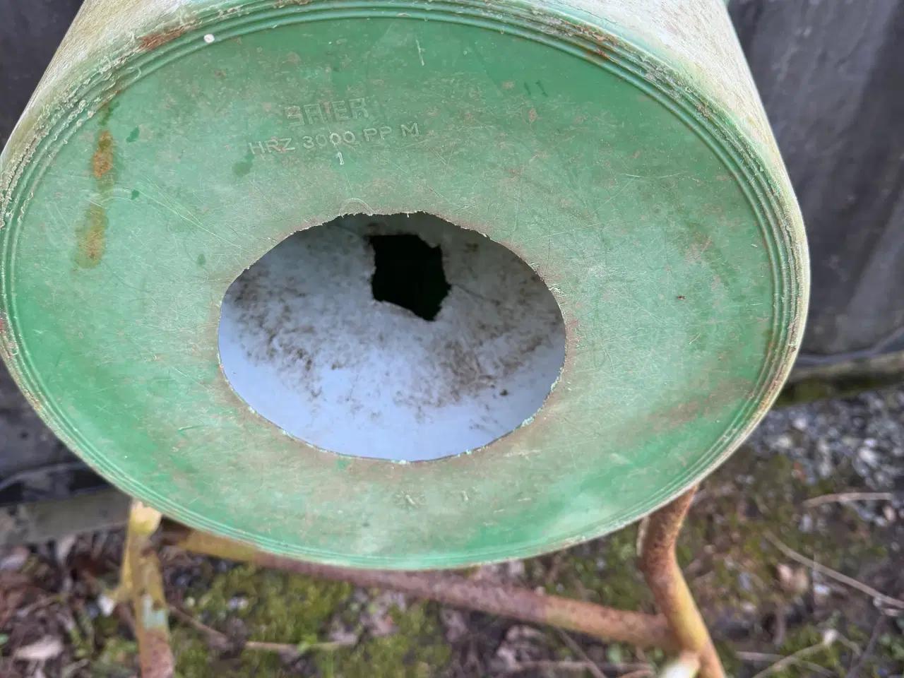 Billede 2 - Fodertønde