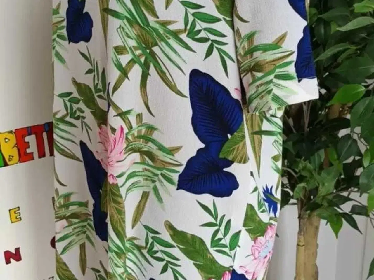 Billede 5 - Kjole. Only. Medium/38