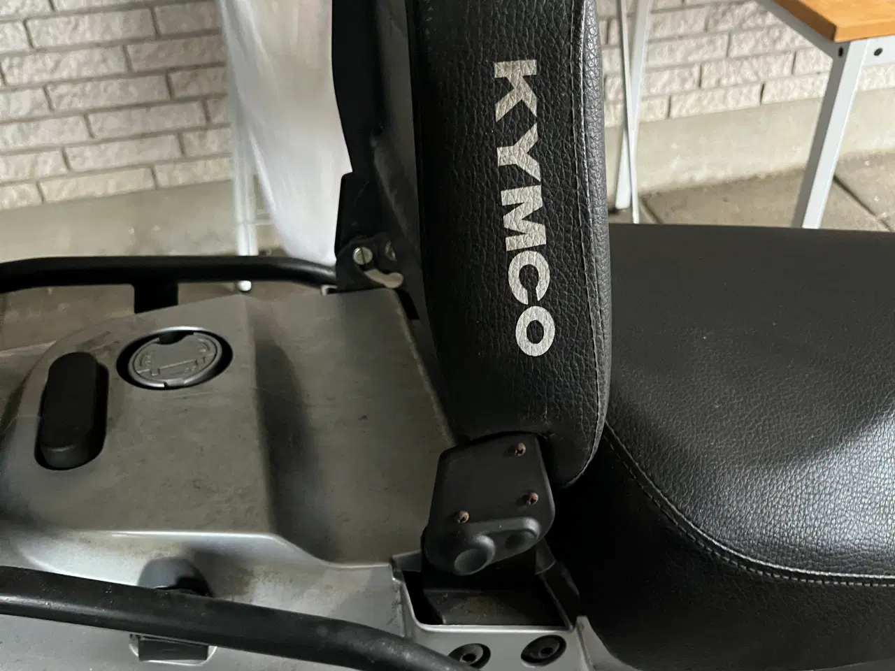 Billede 2 - Velholdt scooter Kymco Agility med 4-takts motor. 