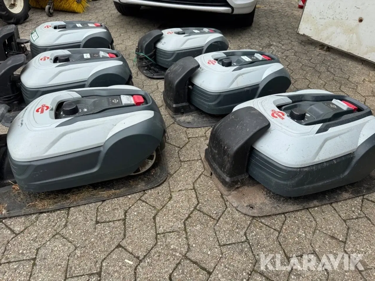 Billede 12 - Robotplæneklipper Cramer med ladestander