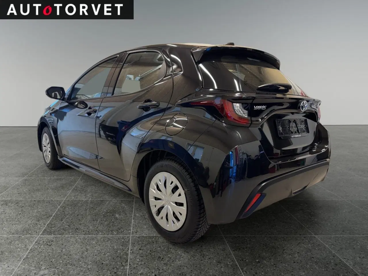 Billede 3 - Toyota Yaris 1,5 Hybrid Active e-CVT