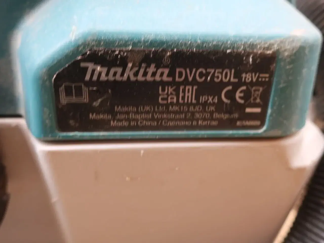 Billede 2 - Rundsav, Støvsuger mv. MAKITA Model: DVC 750 L, DML 805, DHS 660, DML 811