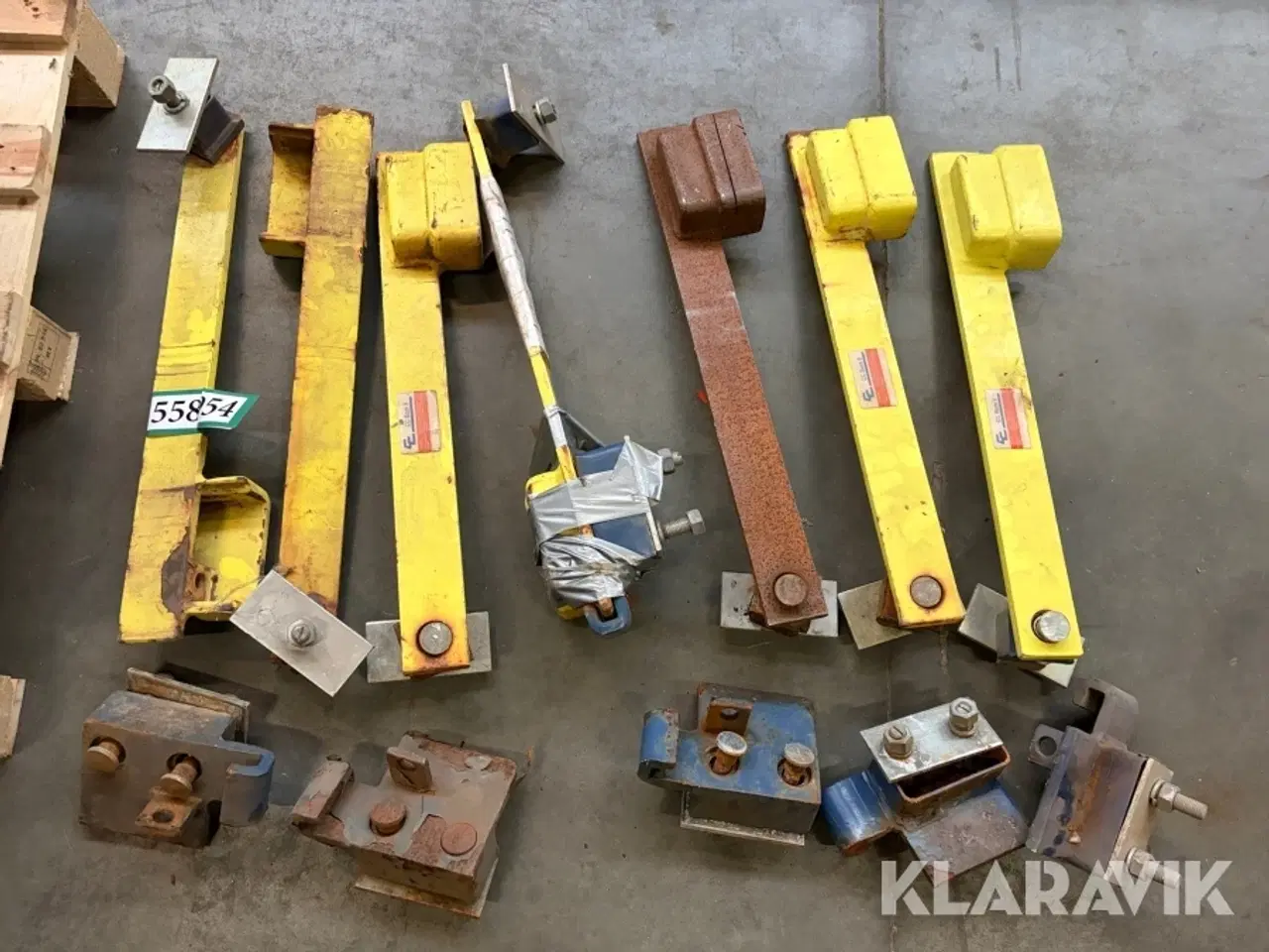 Billede 1 - Låsebomme til containere - 7 styk