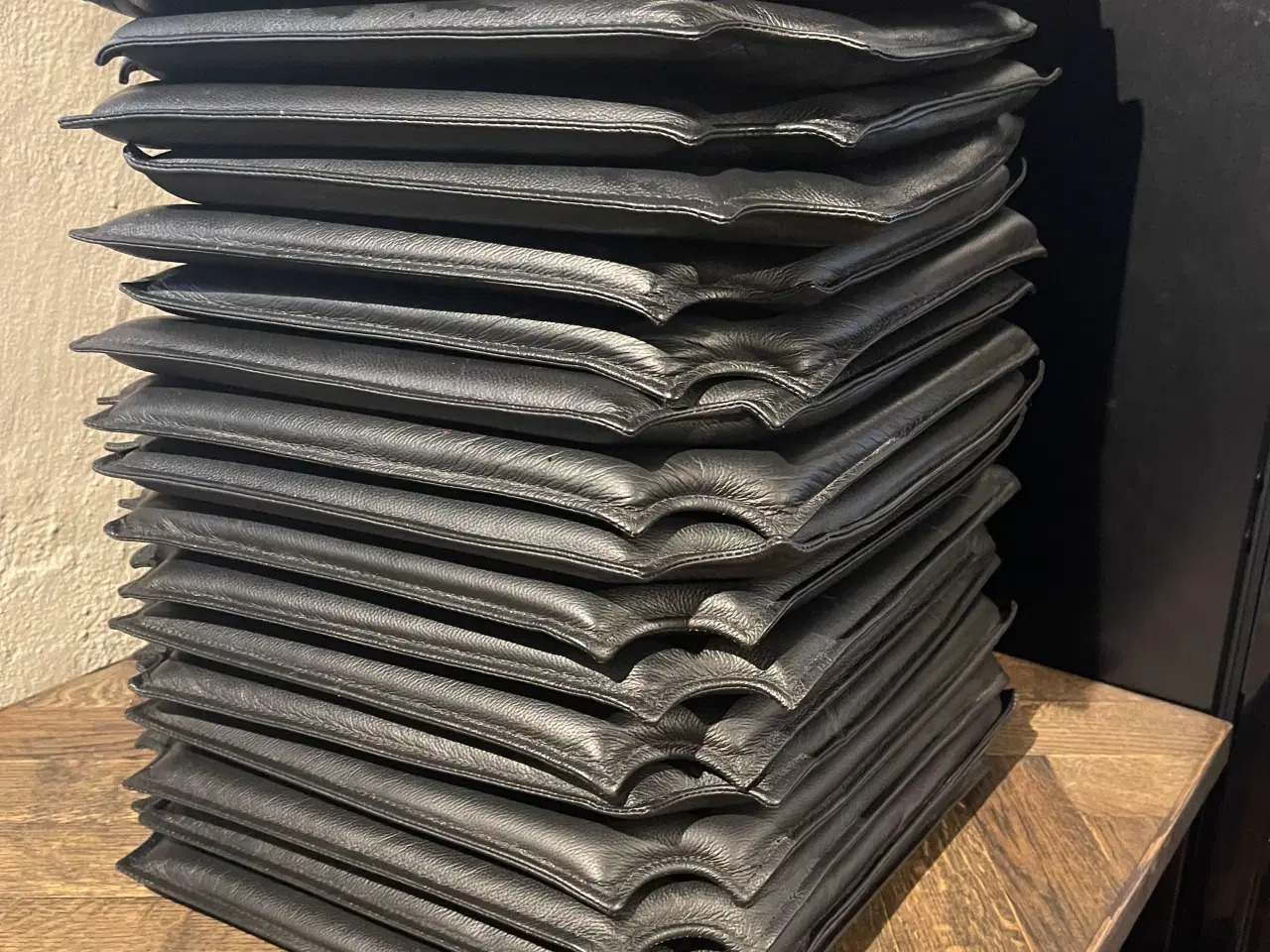 Billede 2 - Ægte læder hynder til y - stol