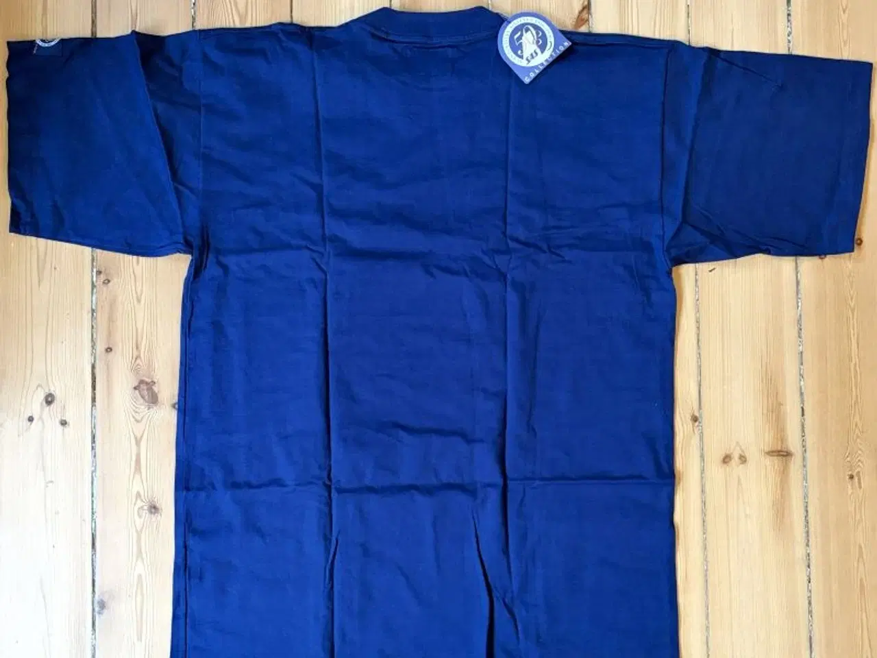 Billede 4 - Helt ny t-shirt fra SAS 50 Collection - Samleobjek