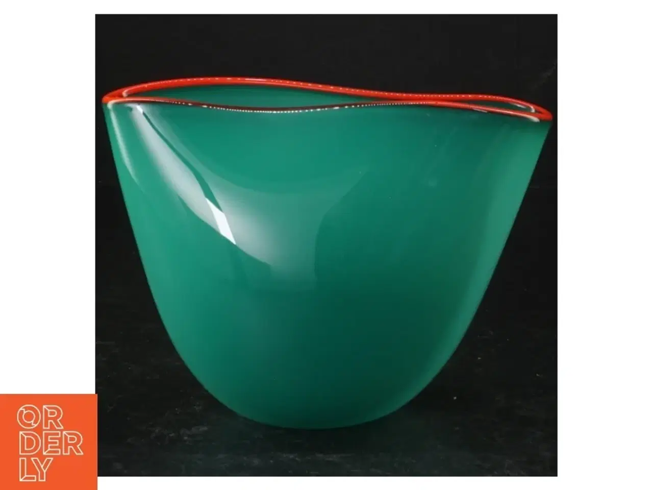 Billede 1 - Glaskunstvase fra Bülow (str. 15 x 11 cm)