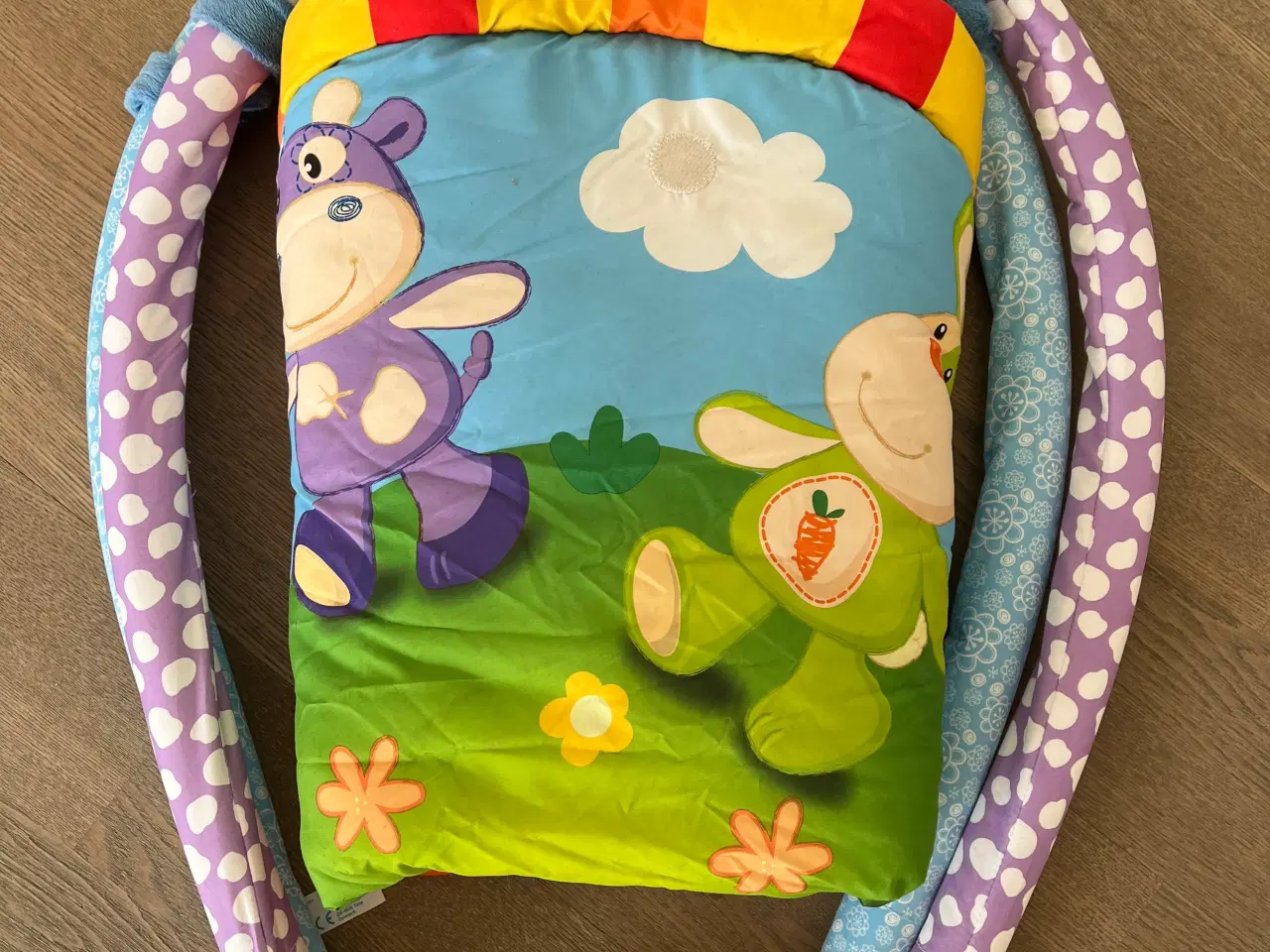 Billede 5 - Aktivitetstæppe med bøjler