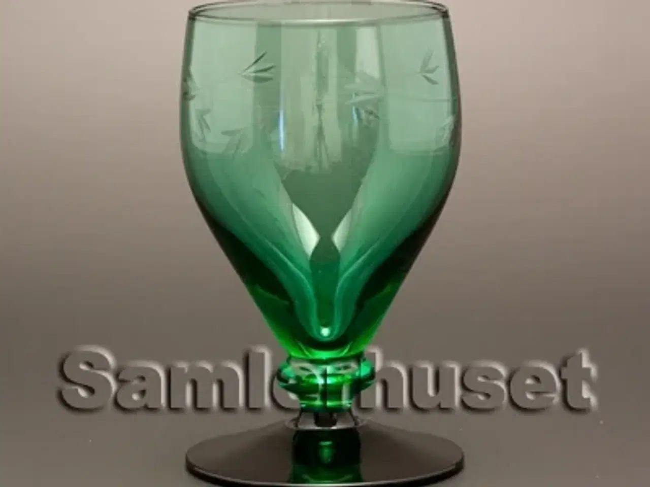 Billede 1 - Ranke Hvidvinsglas, grøn. H:100 mm.