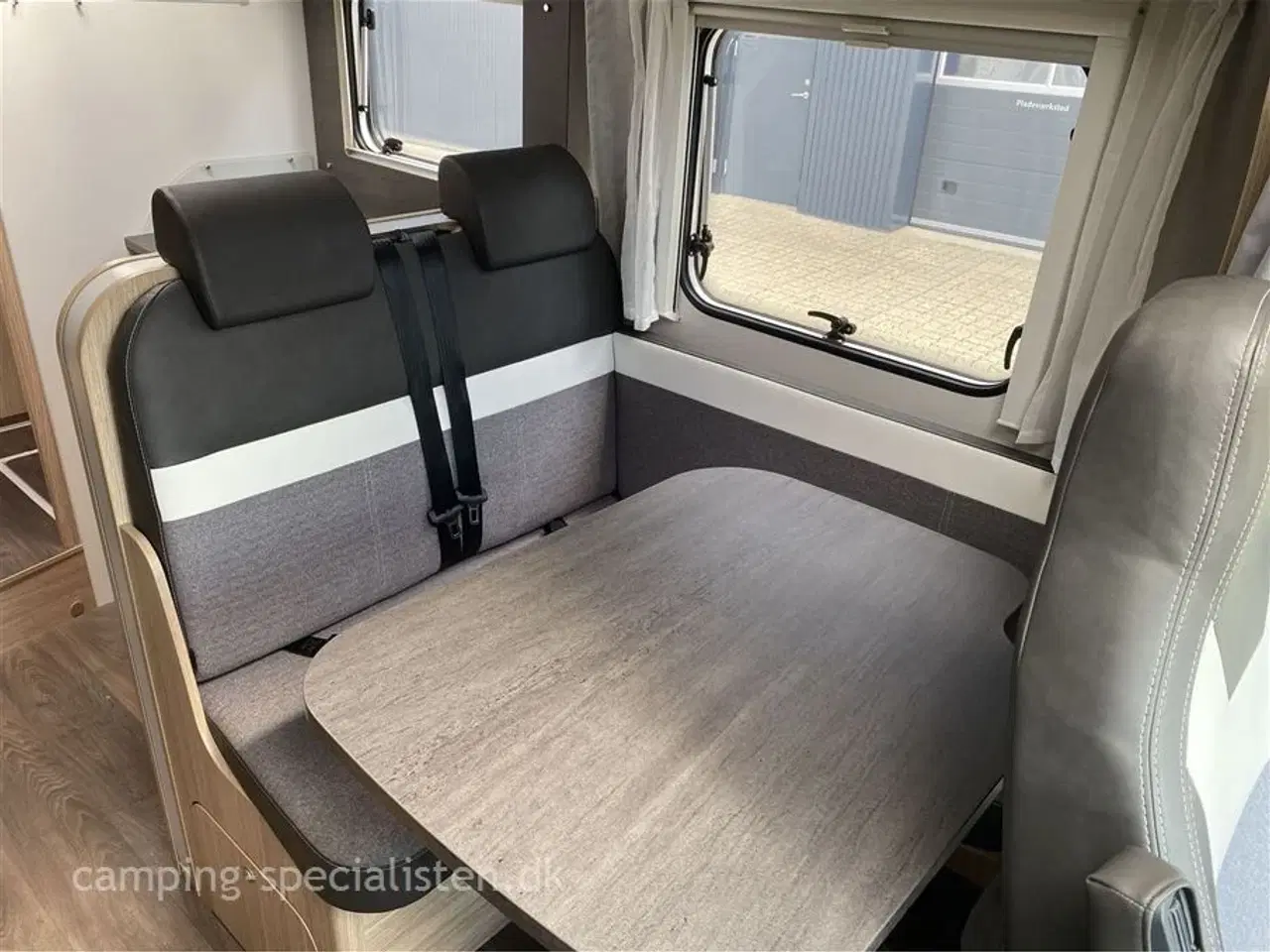 Billede 8 - 2021 - SunLight T 69 L   Flot  Autocamper fra SunLight  model 2021 kan nu Ses hos Camping-Specialisten.dk