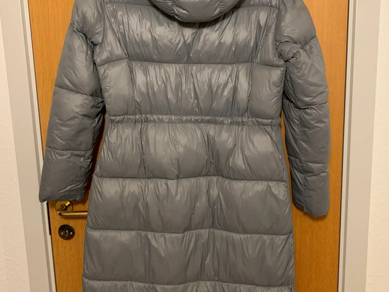 Billede 1 - Dejlig Vinterdunfrakke