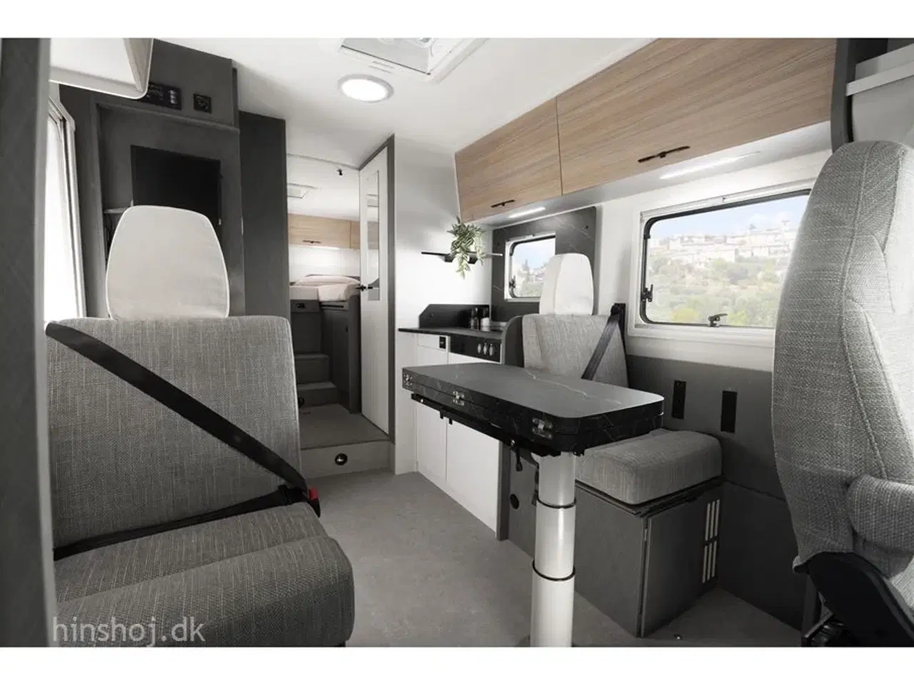 Billede 29 - 2026 - Etrusco T 7.4 SBC Scandic Edition Aut. Etrusco by Hymer er Italiensk Elegance og Komfort fra Hinshøj Caravan