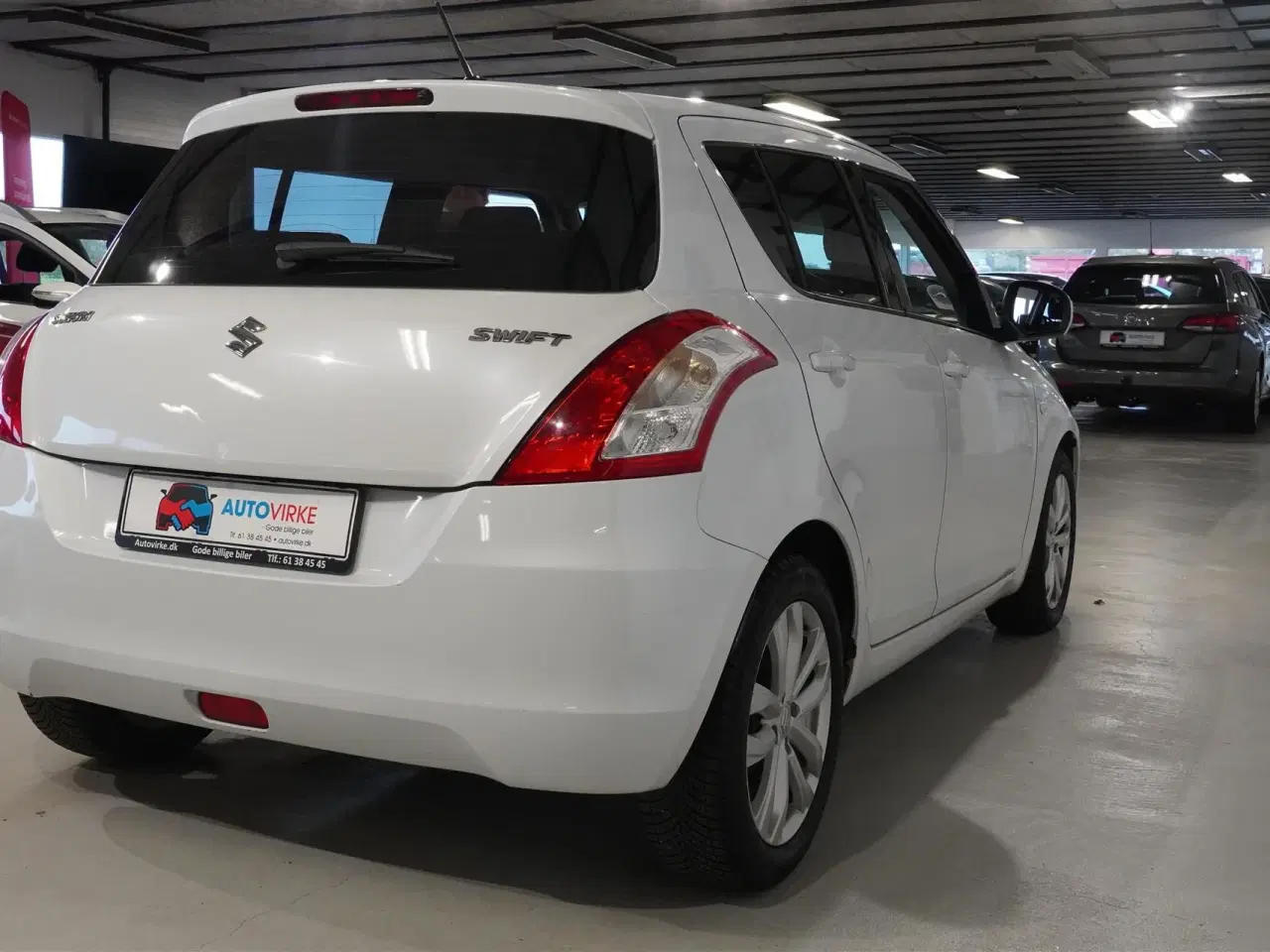 Billede 8 - Suzuki Swift 1,2 Dualjet 16V Club Plus 90HK 5d