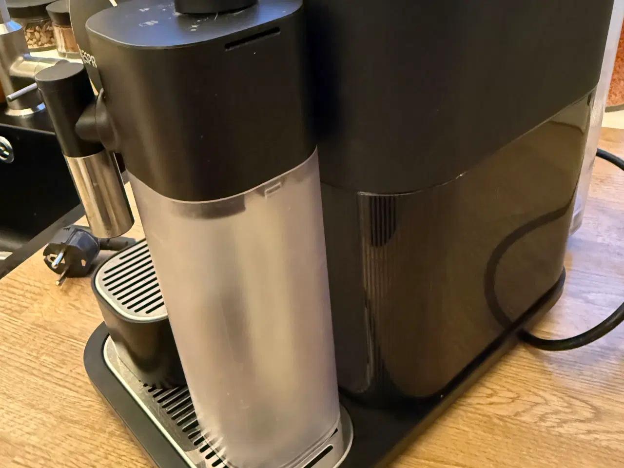 Billede 3 - Nespresso Lattisima