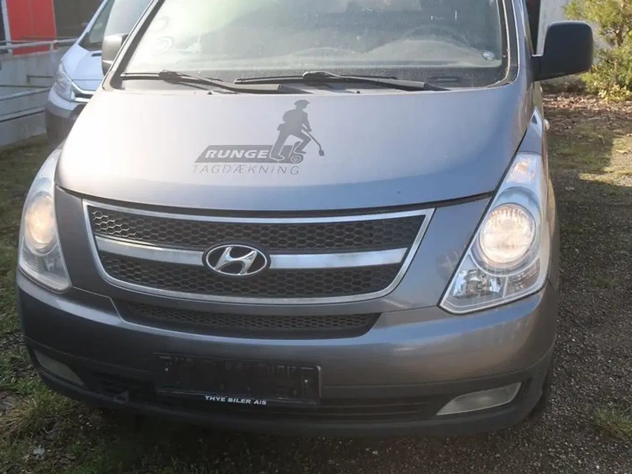 Billede 1 - Varebil HYUNDAI H1 2.5 CRDI KASSEVOGN