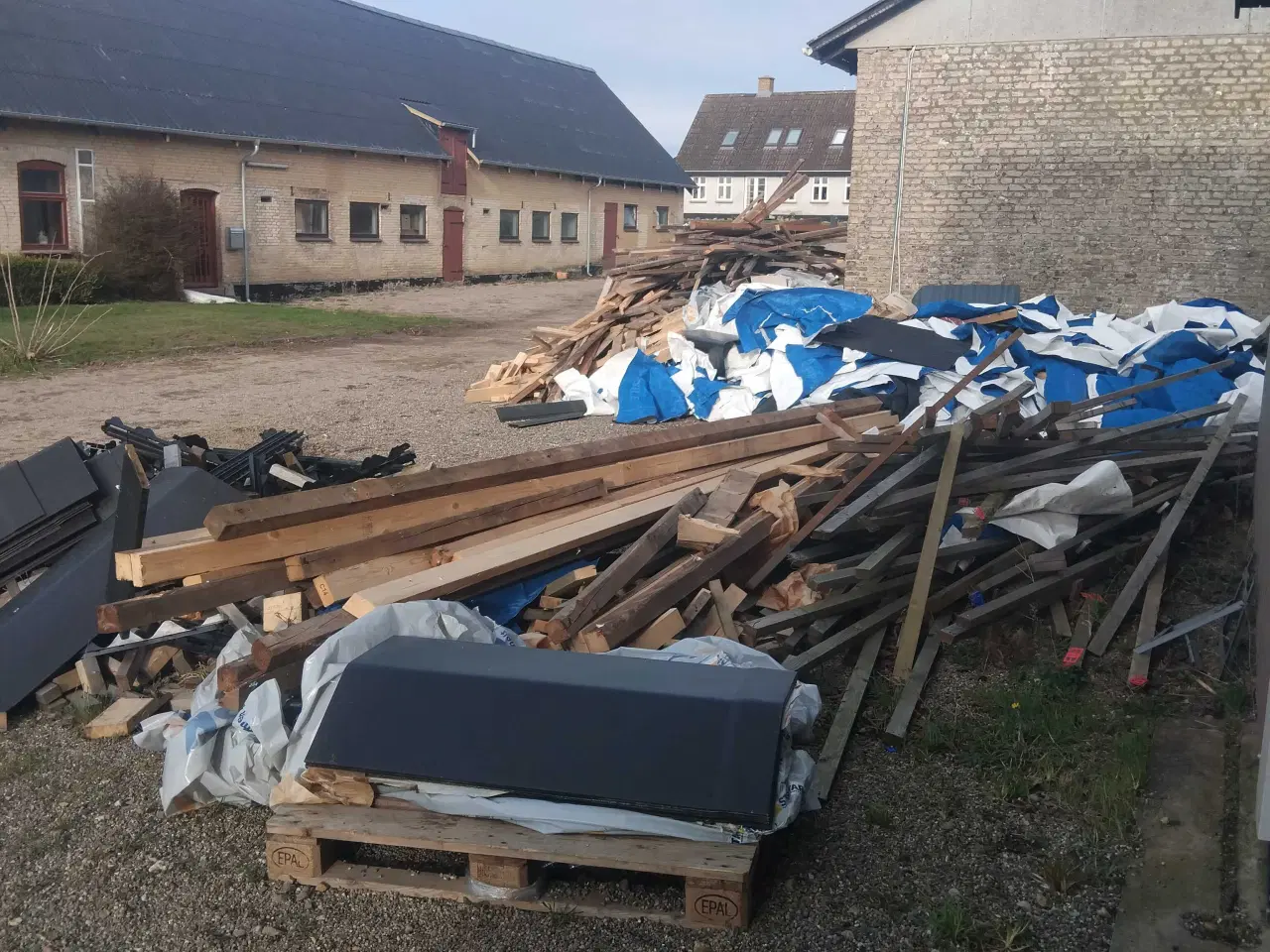 Billede 4 - Brænde gratis