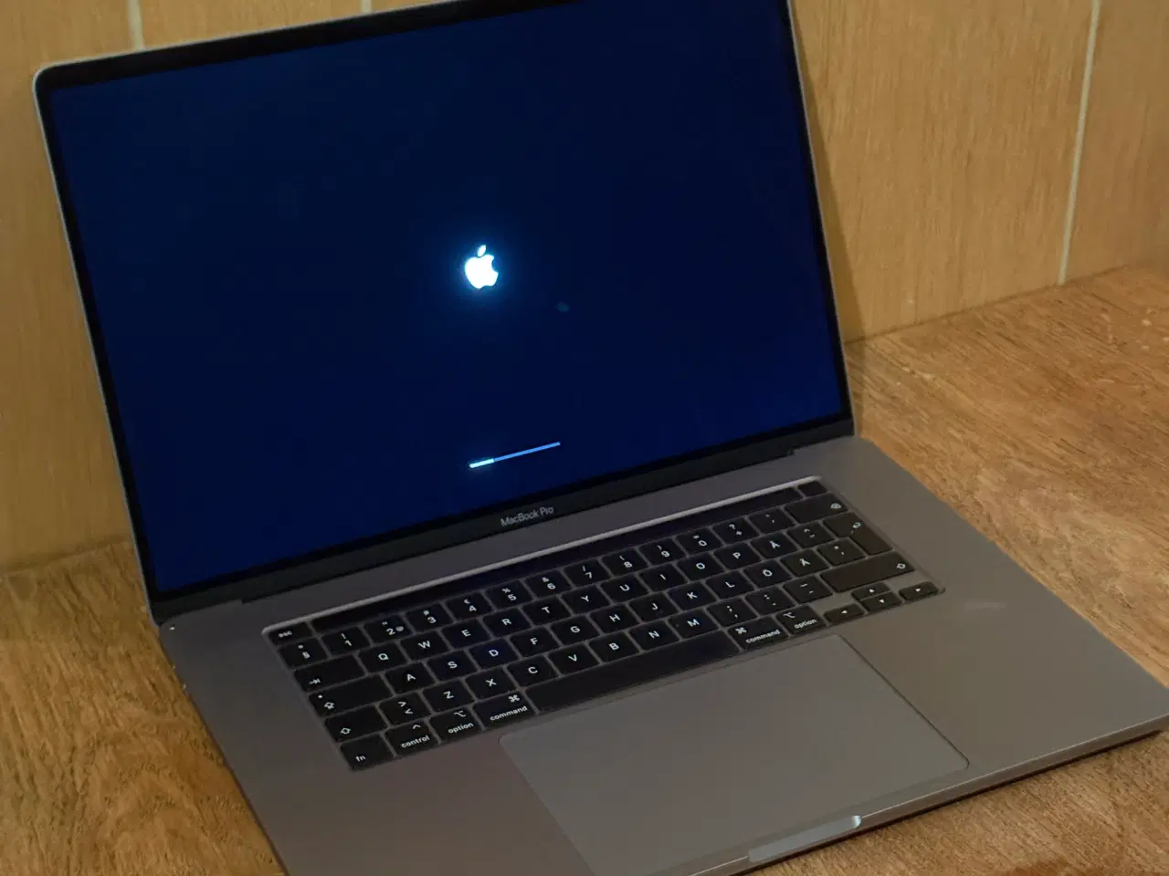 Billede 1 - MacBook Pro 16” i7 2019