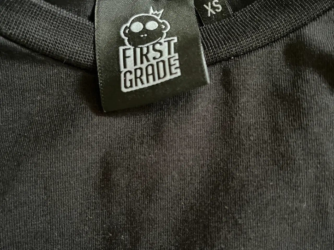 Billede 4 - T-shirt fra First Grade. 