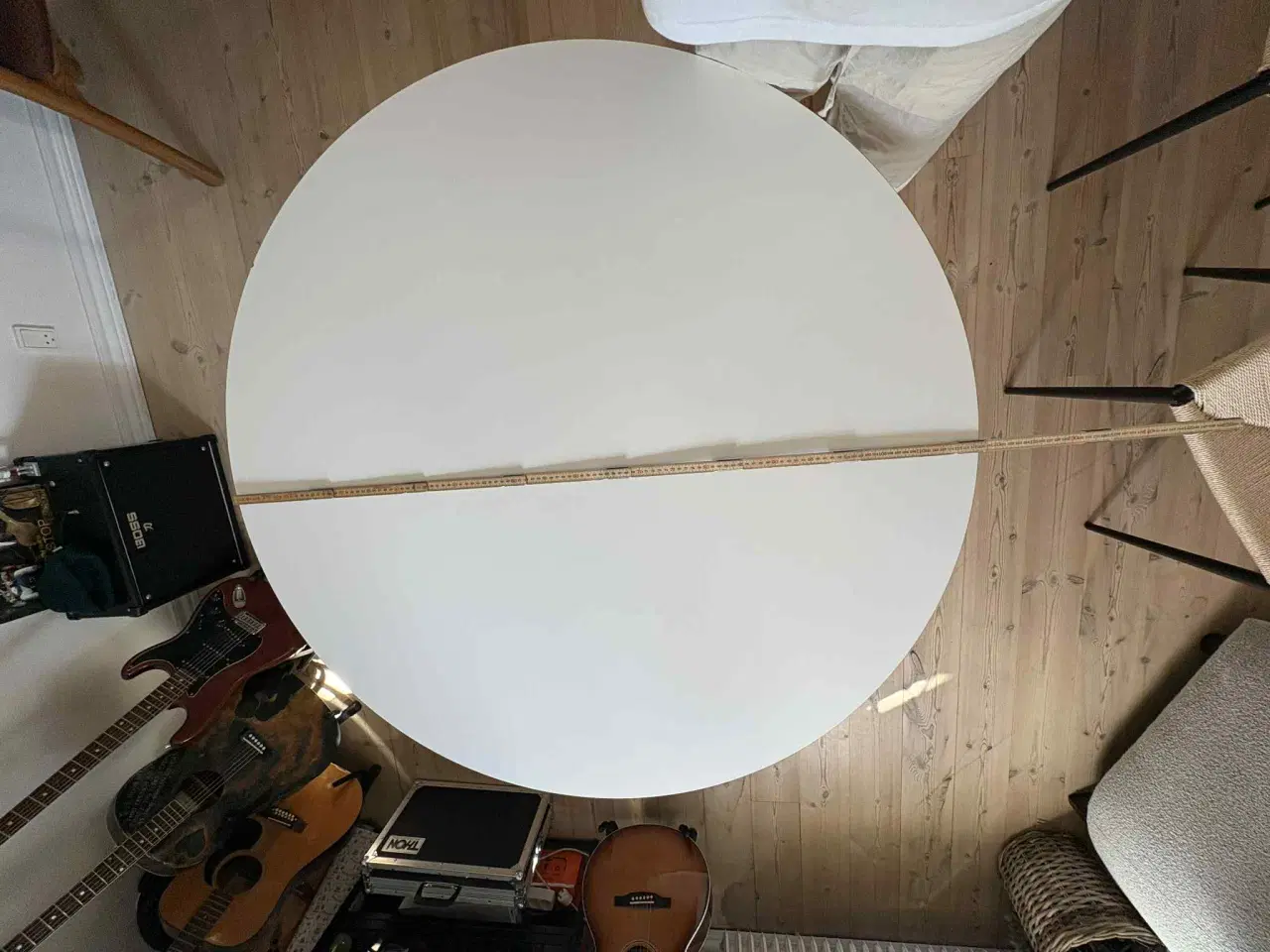 Billede 5 - Spisebord og stole 