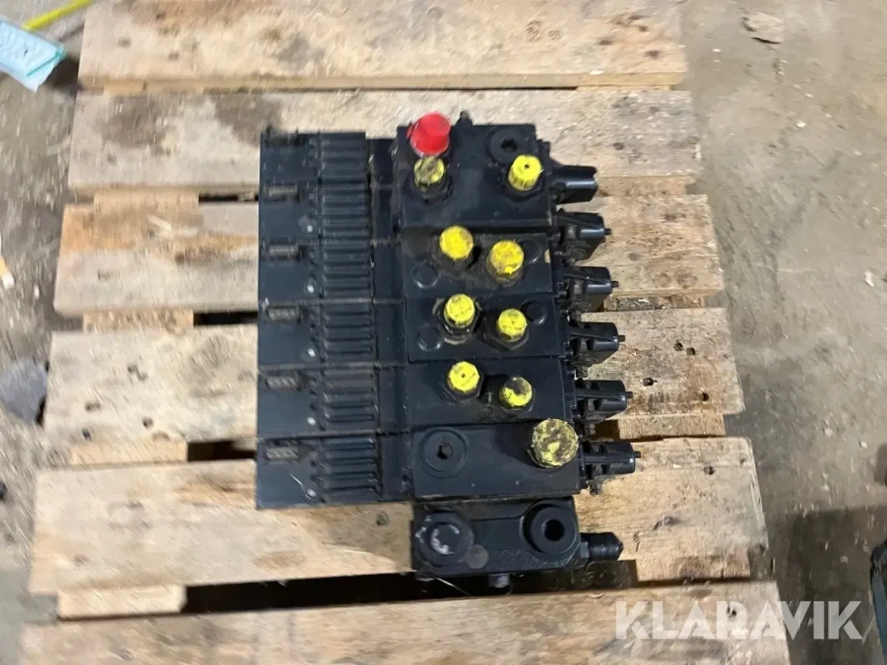 Billede 3 - Ventilblok 6 ventiler Danfoss PVG 32 12 volt