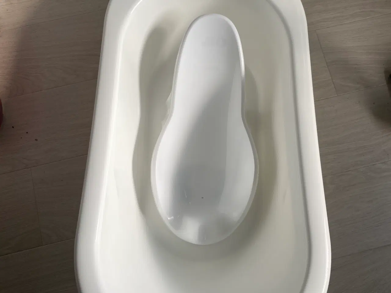 Billede 1 - Badekar + indsats 