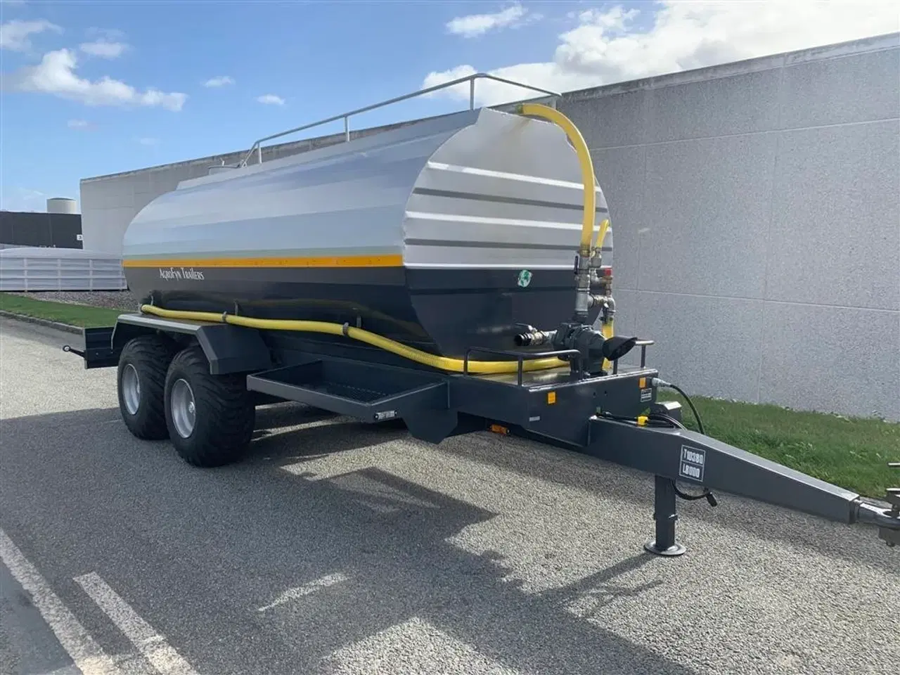 Billede 2 - Agrofyn 8000 liter vandvogn