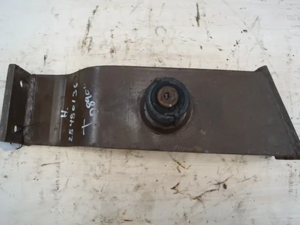 Billede 5 - Dronningborg D8900 Vippearm H. 28480136