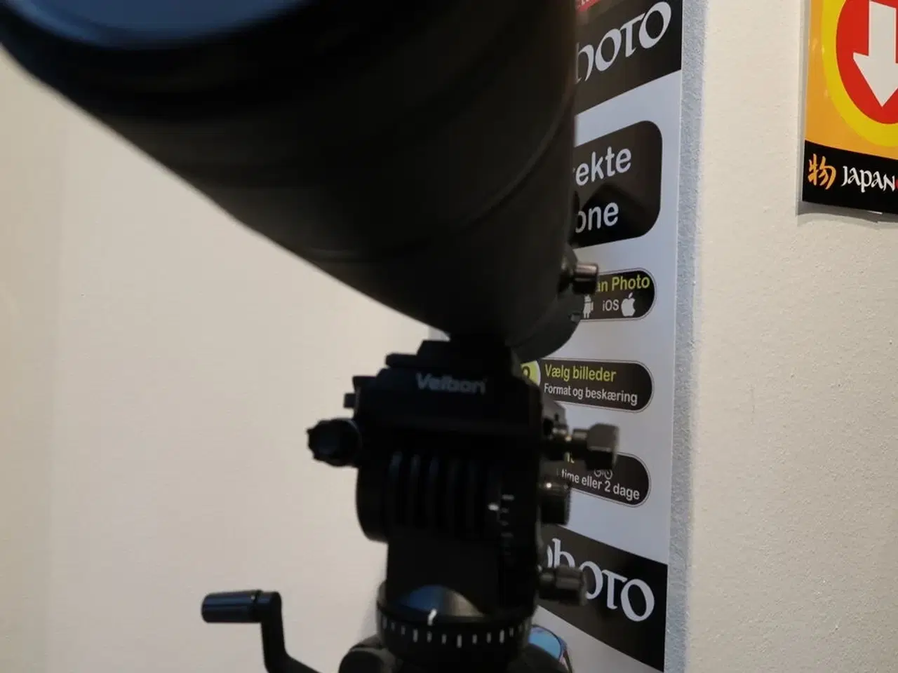 Billede 3 - Udsigtskikkert CELESTRON TRAILSEEKER på stativ