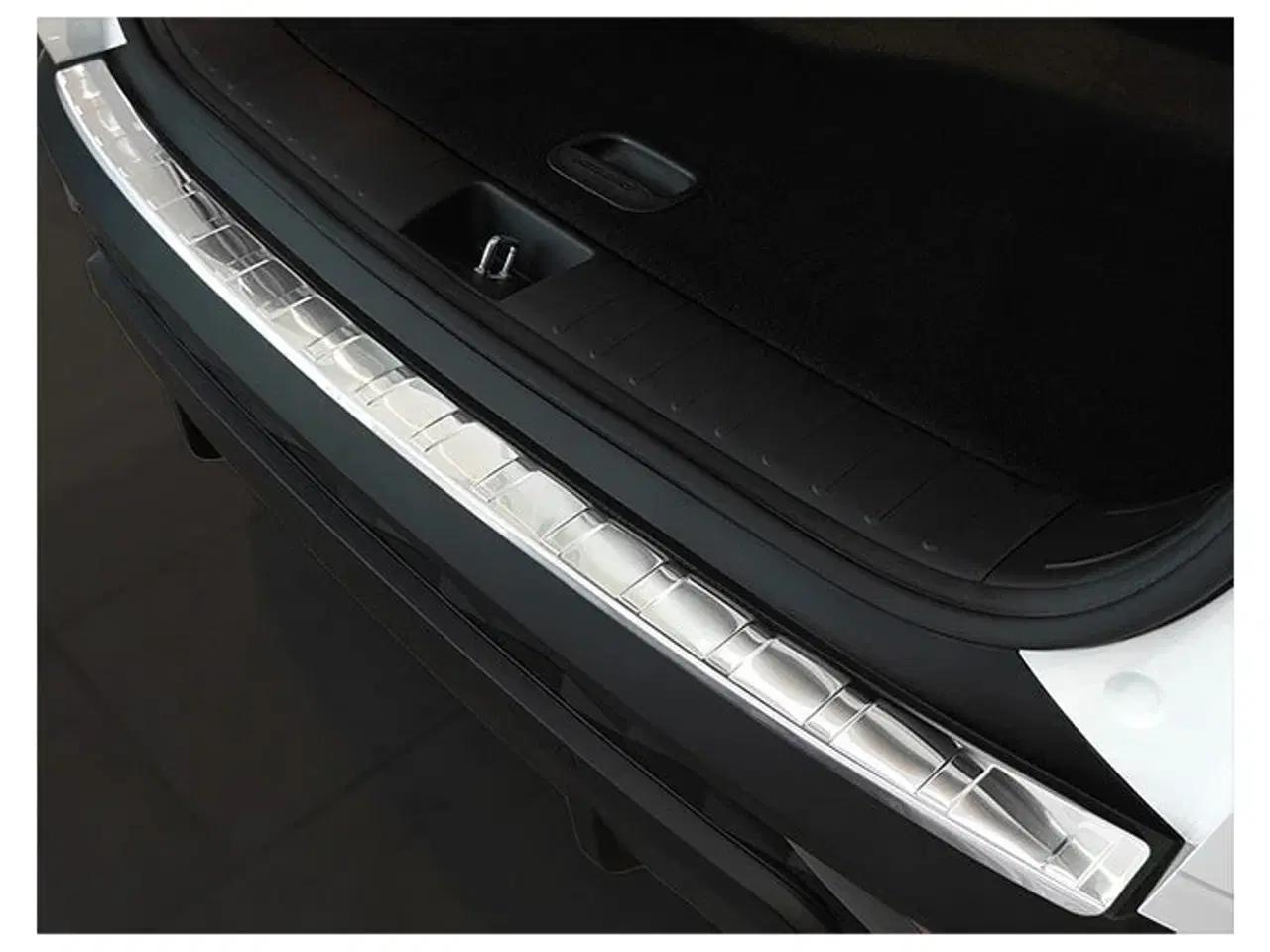 Billede 1 - Læssekantbeskytter Hyundai Tucson IV 2020- Stål