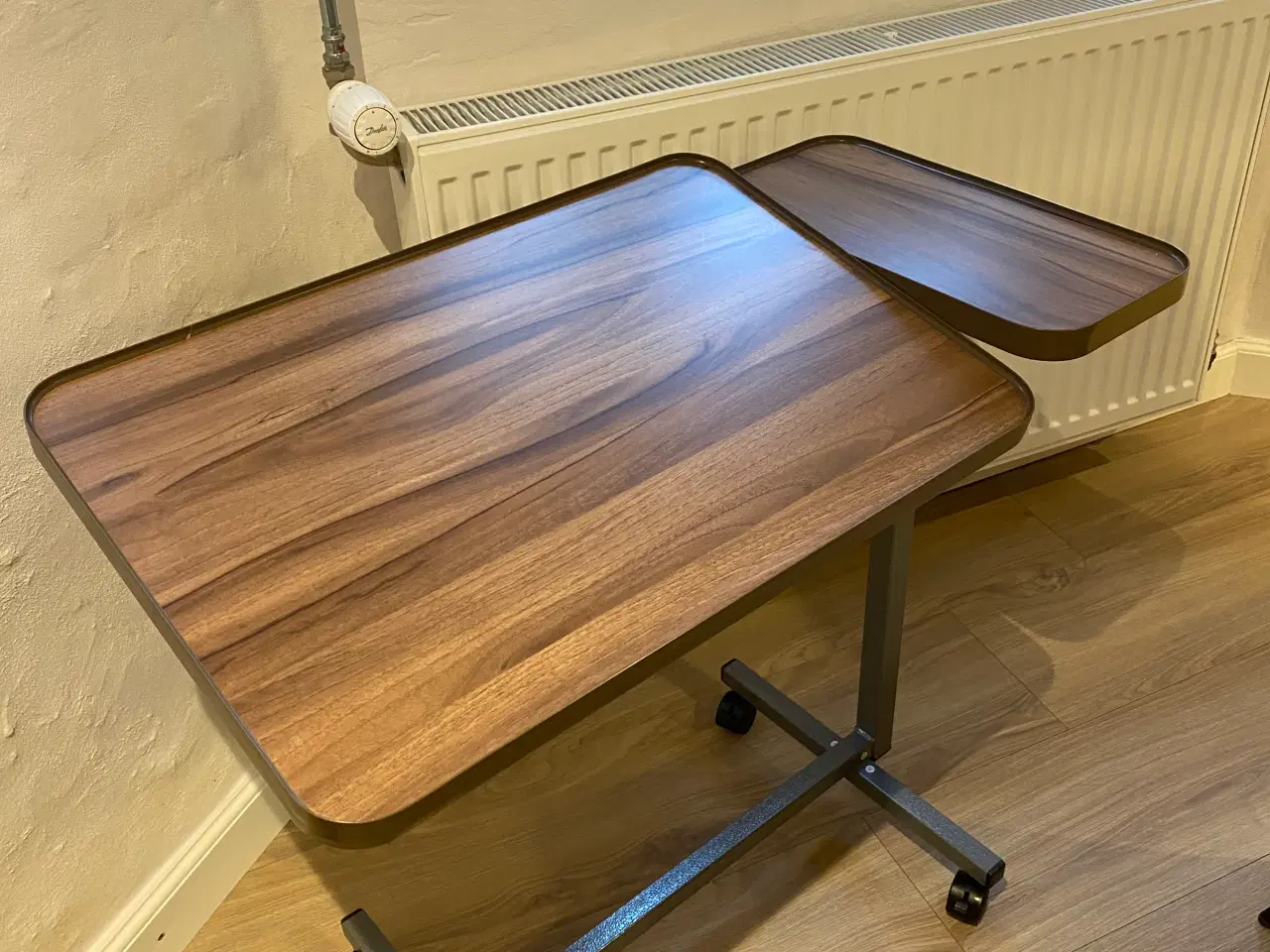 Billede 2 - 2 delt sengebord fra livet som senior