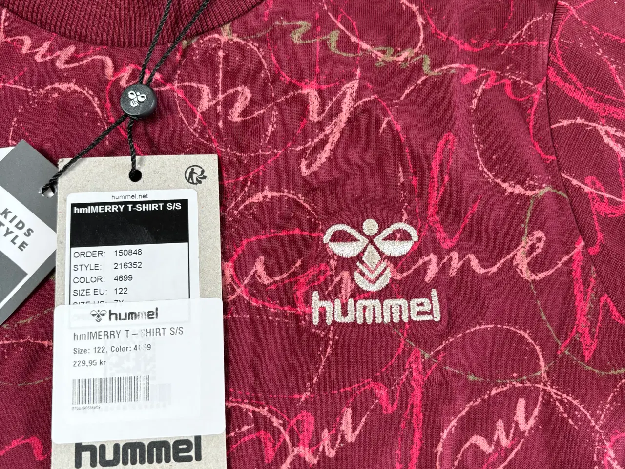 Billede 2 - Hummel t-shirt str 122