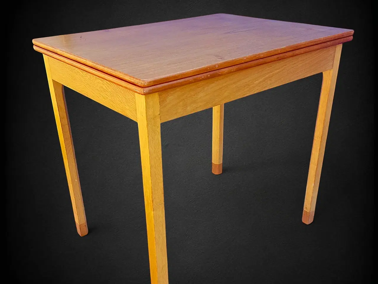 Billede 6 - Multifunktionsbord teak/eg med mærkat