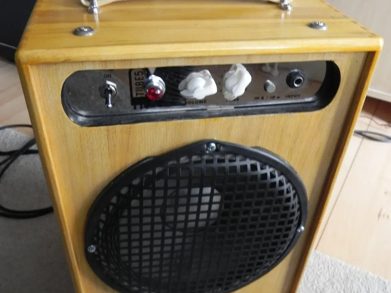Billede 2 - guitar amp.rør  1-5w  10tom JBL k 110 org. 6v6.