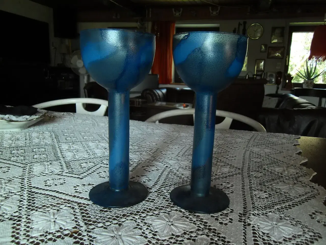 Billede 1 - Glasvaser 2 stk. i blå,