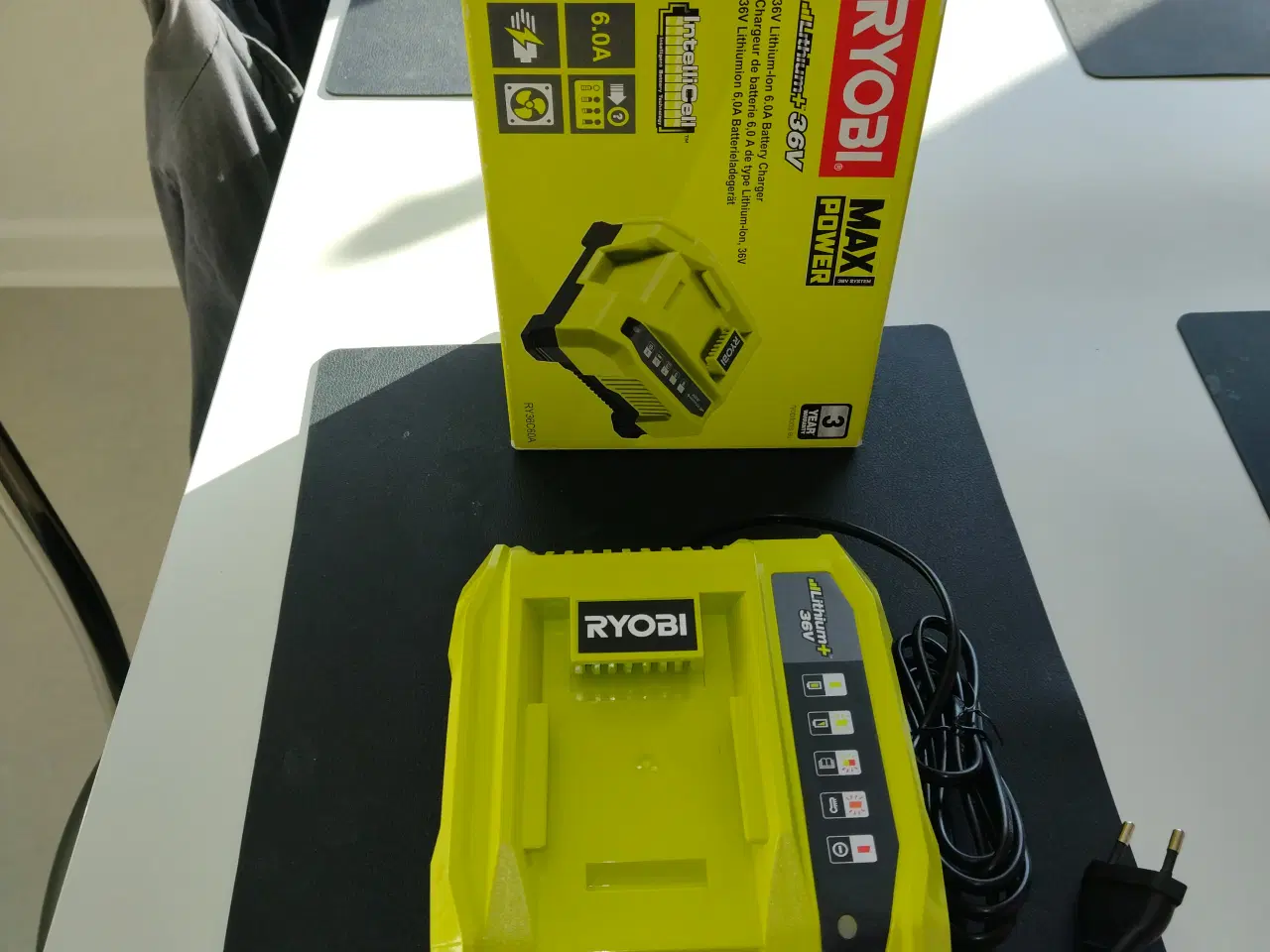 Billede 6 - Ryobi akku plæneklipper. Max Power 36V.