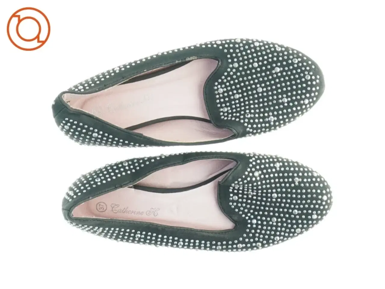 Billede 4 - Sorte flade sko med nitter (str. 37)