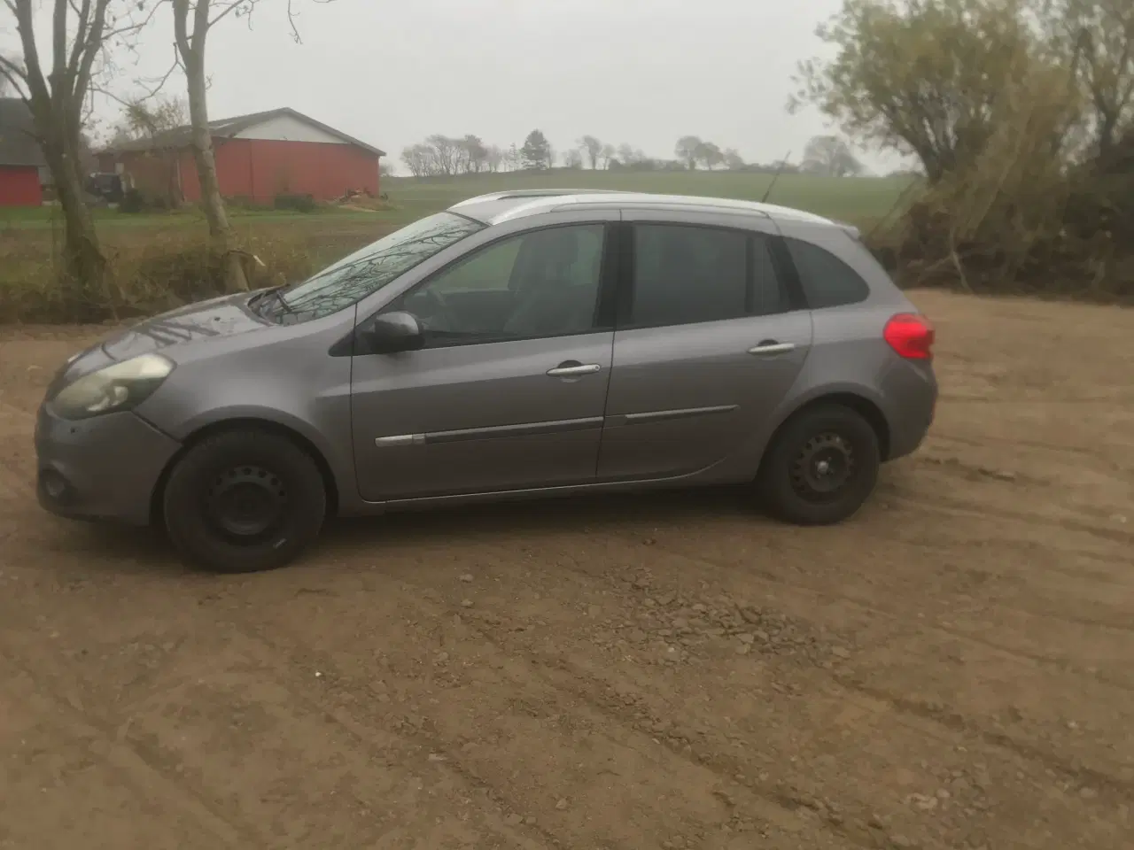 Billede 7 - Renault Clio dCi 75 Sport Tourer årg. 2012 Grøn ej