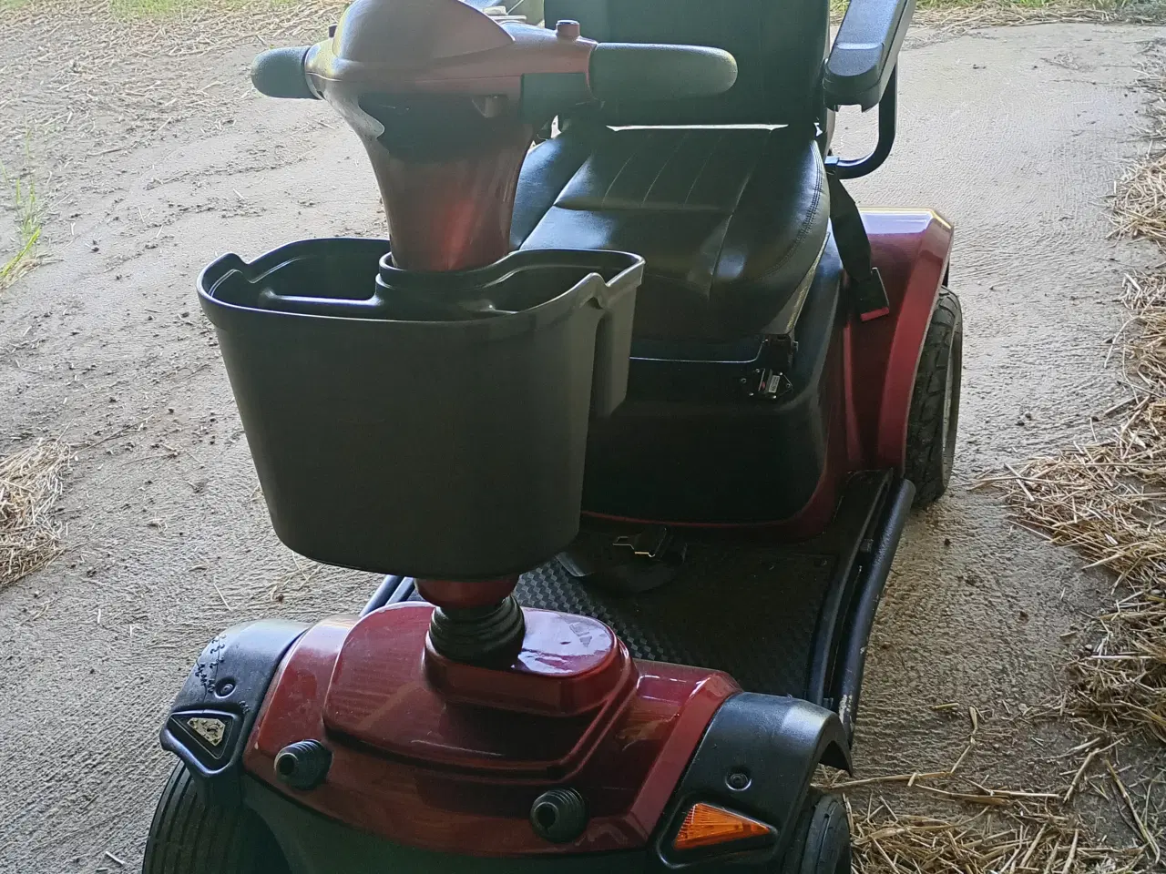 Billede 5 - Stor driftsikker 4-hjulet el-scooter