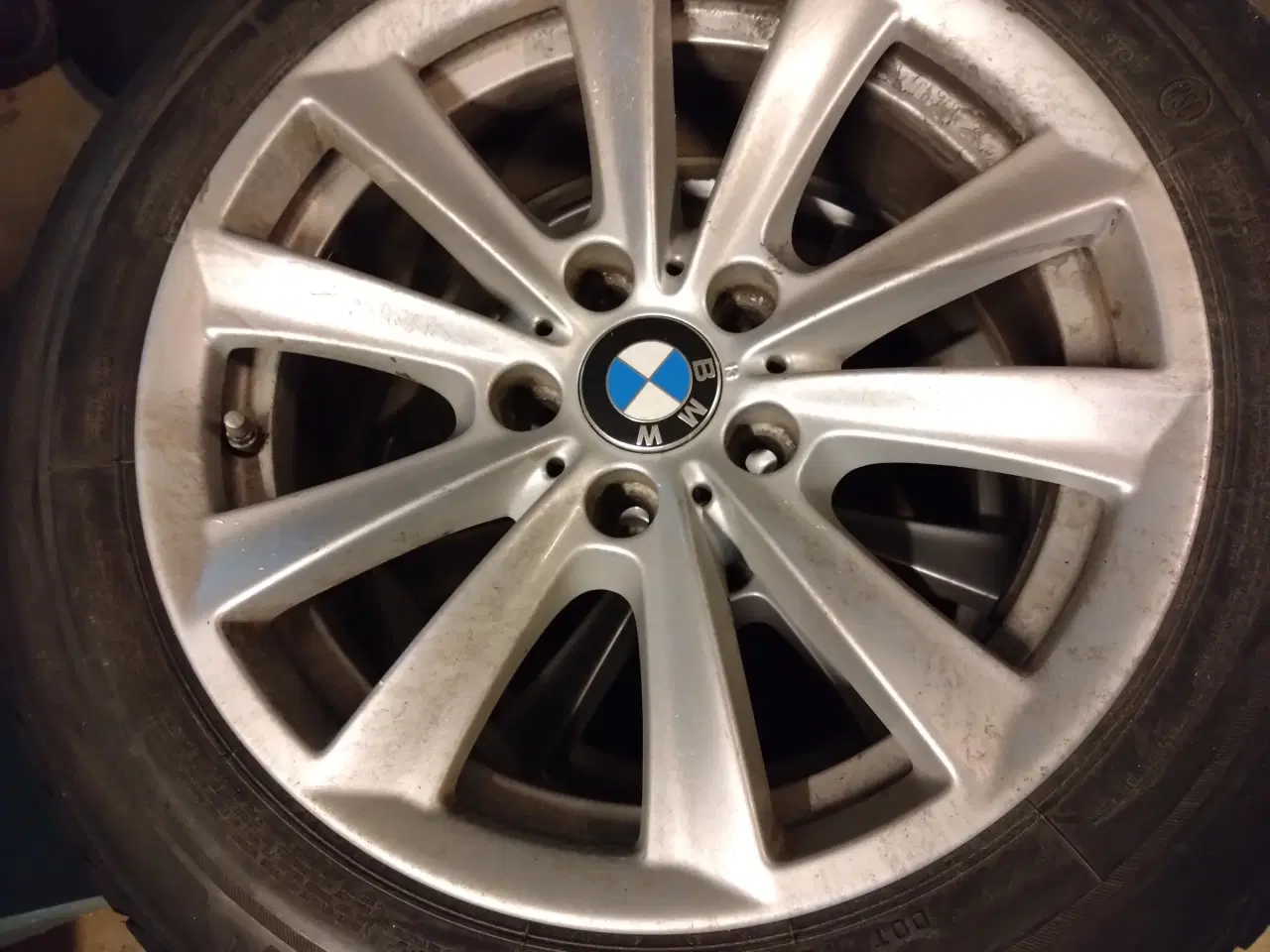 Billede 6 - BMW-fælge med vinterdæk