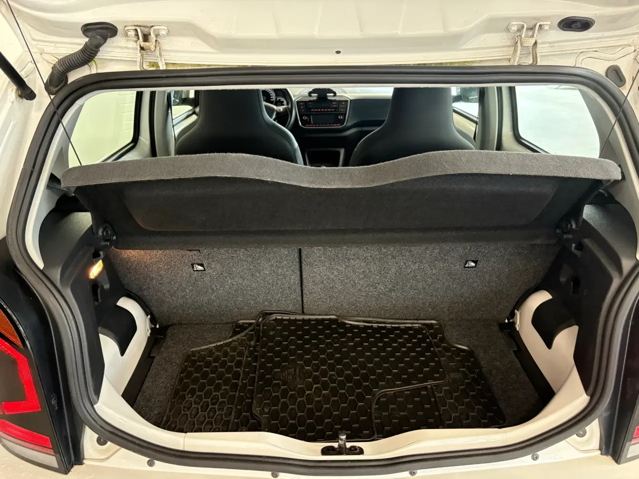 Billede 5 - VW up 1,0 MPI Move Up! 60HK 5d