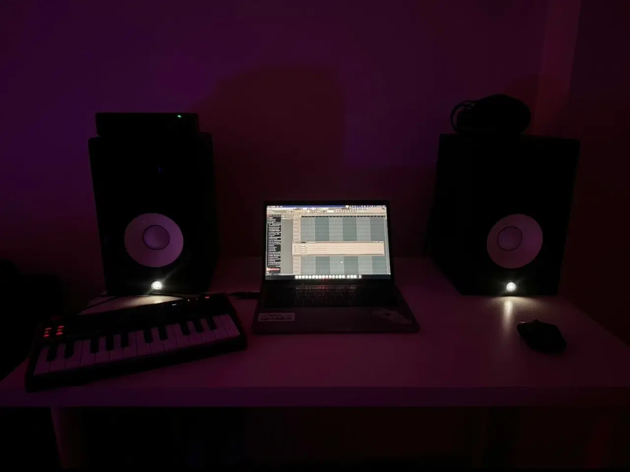 Billede 1 - Yamaha HS7 Studio Monitors samt andet udstyr