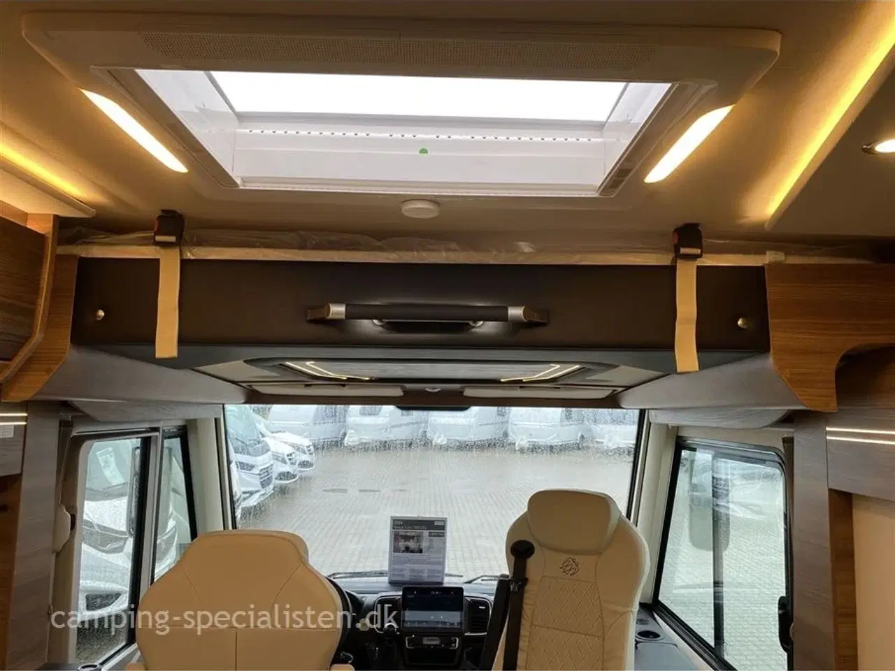 Billede 8 - 2025 - Knaus Sun I 700 LEG   Knaus Sun I 700 LEG model 2025- Flagskibet indenfor autocamper Kan nu ses hos Camping-Specialisten.dk i Silkeborg